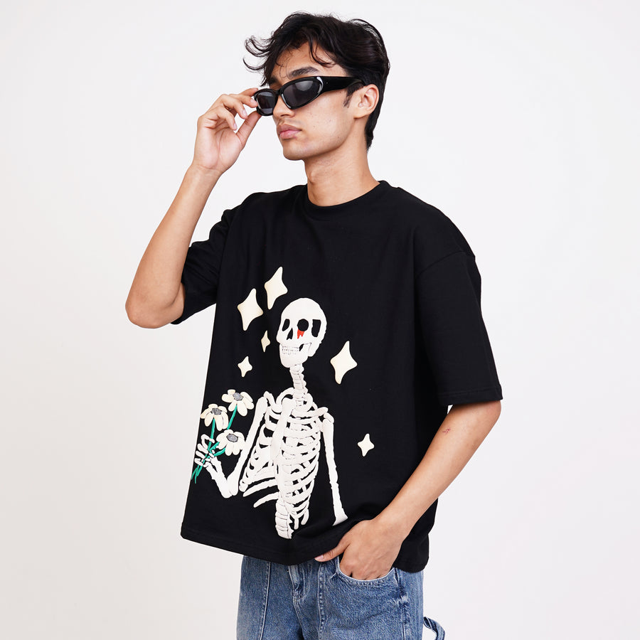 Skeleton With Flowers | Unisex Oversized T-Shirt